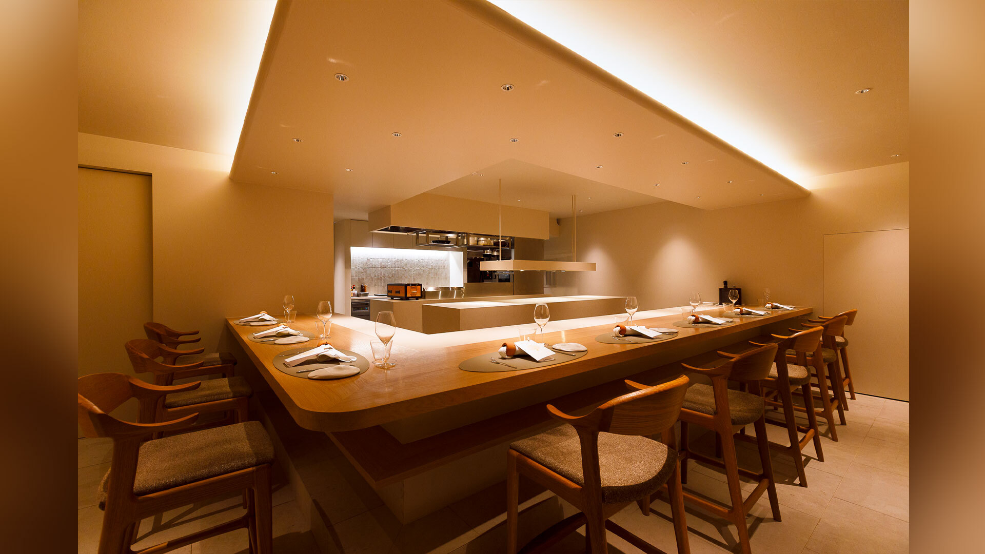 『arbreims（アルブランス）』：店内