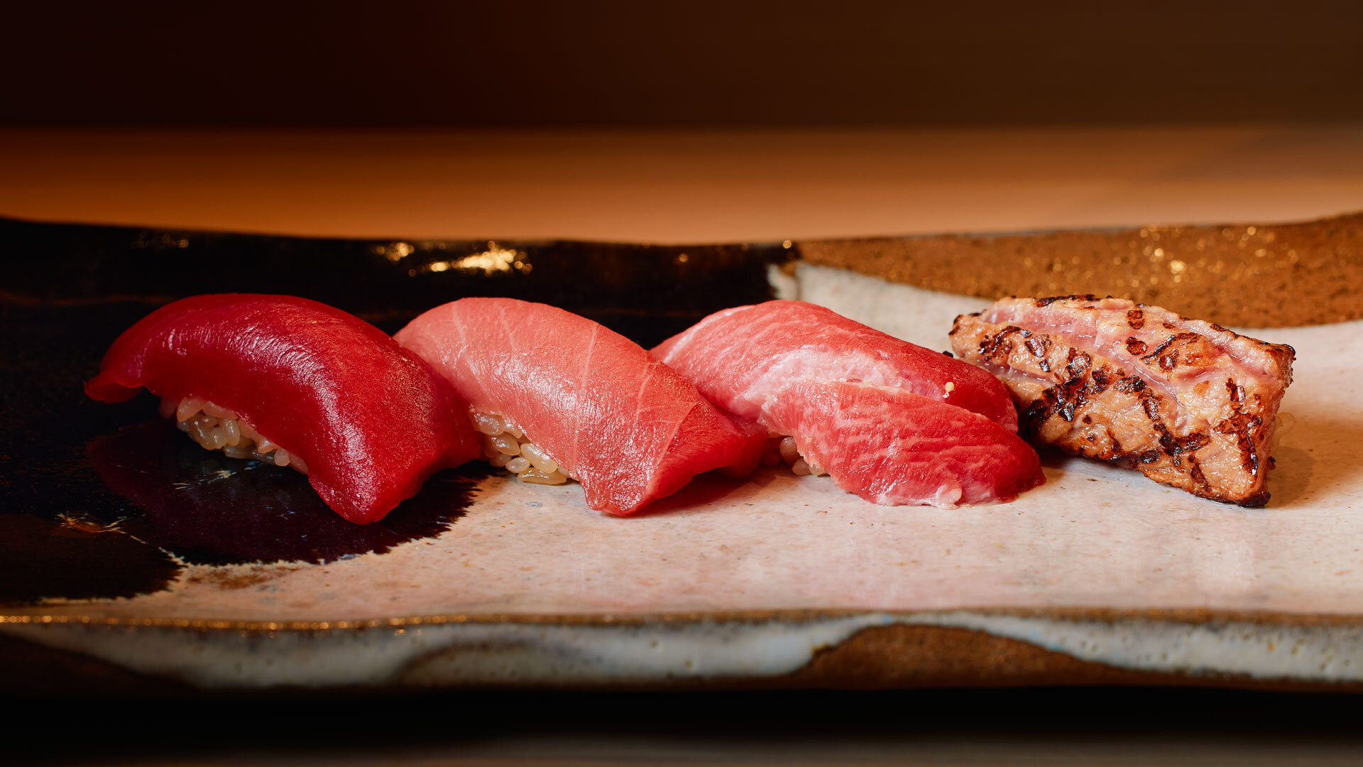 『鮨 東京 よし田』：「海流」コースより、「まぐろ4種」