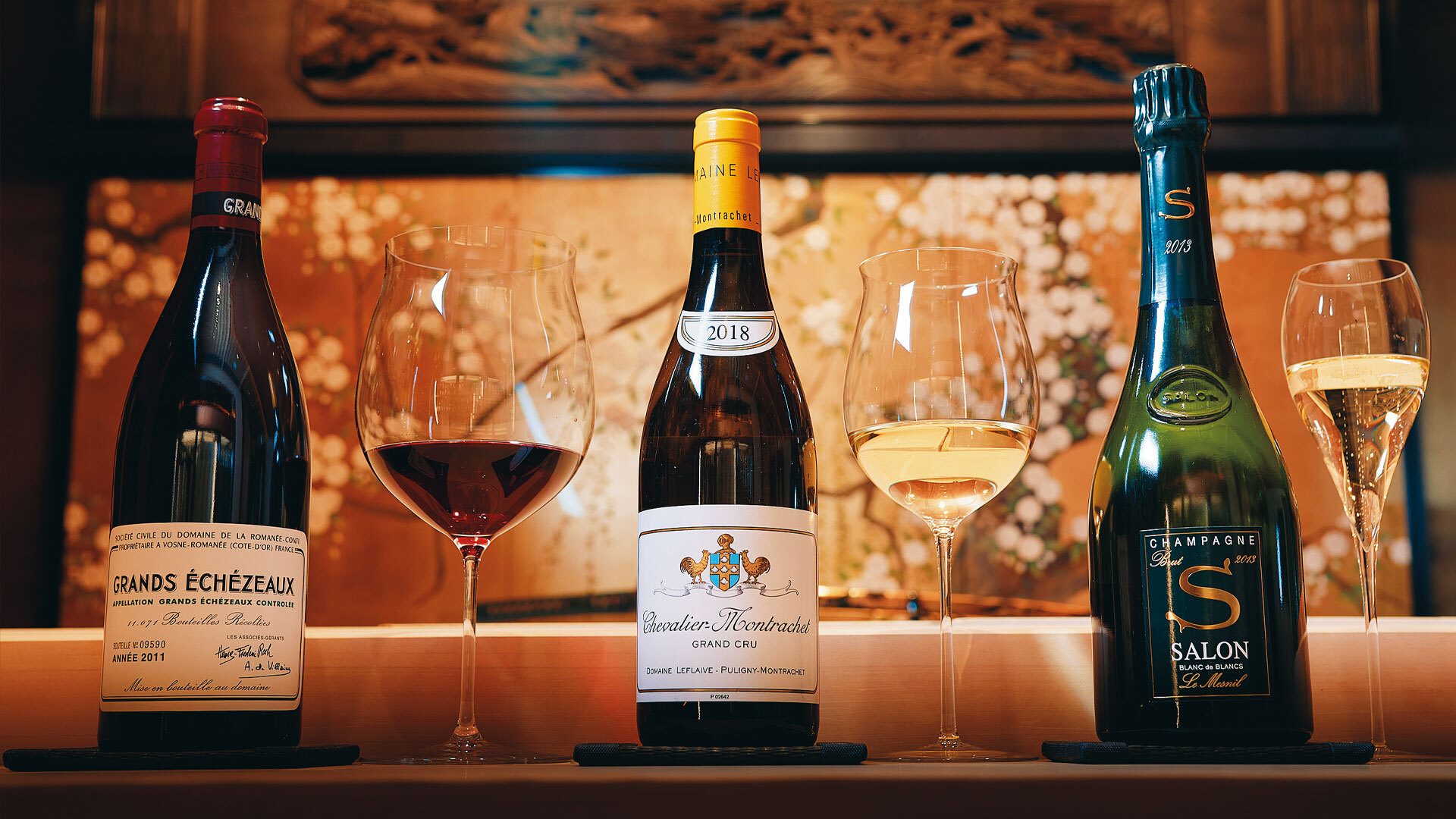 『鮨 東京 よし田』：ペアで150万円の「海流」コースには、最高級のワイン、シャンパン計3種のフルボトルが含まれる