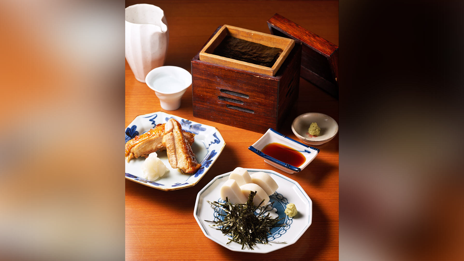 『総本家更科堀井 本店』：「焼海苔」￥720、「鳥焼き」￥820、「板わさ」￥660