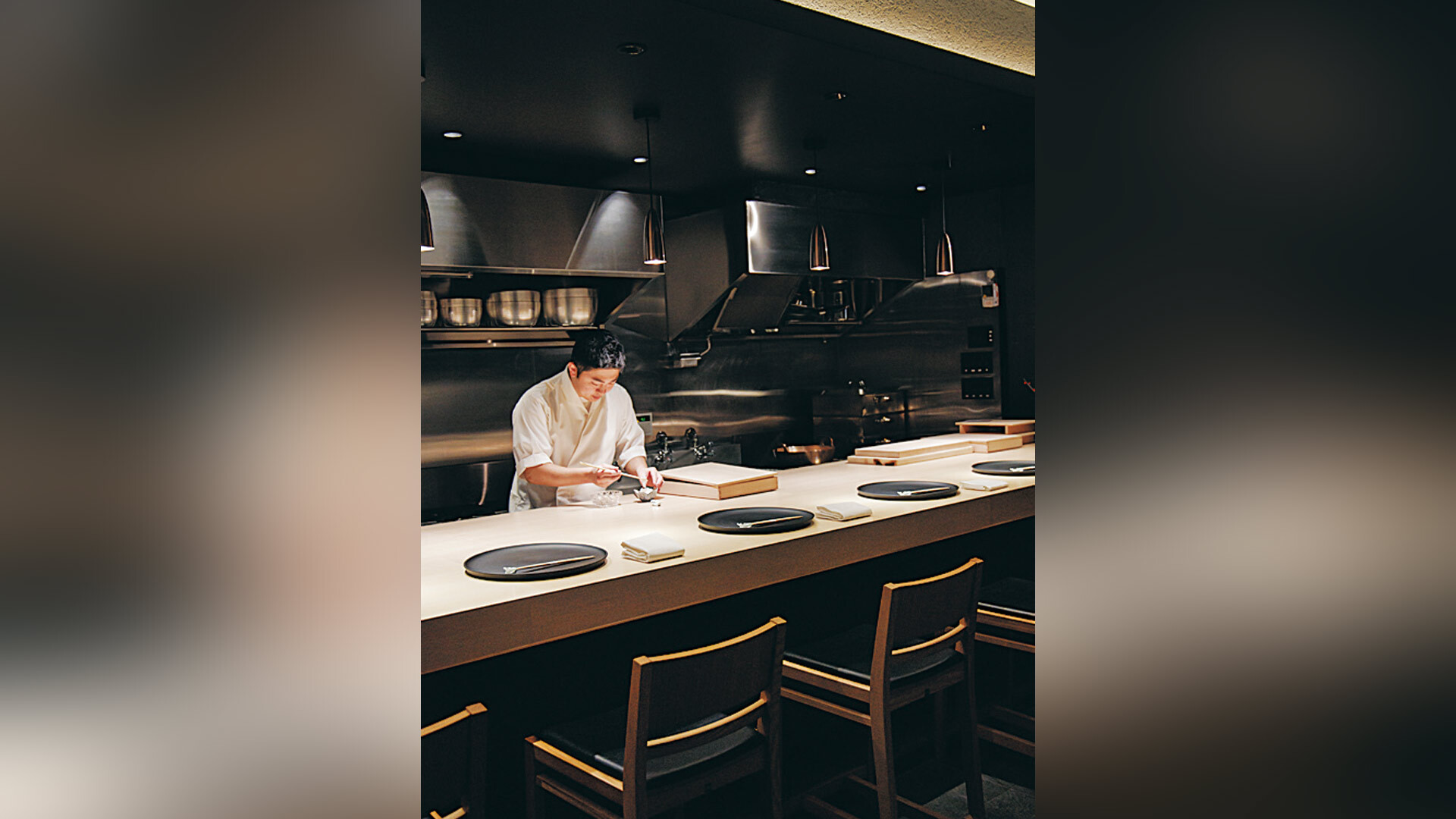 『日本料理 お寅』：店主・大浜寅之さん