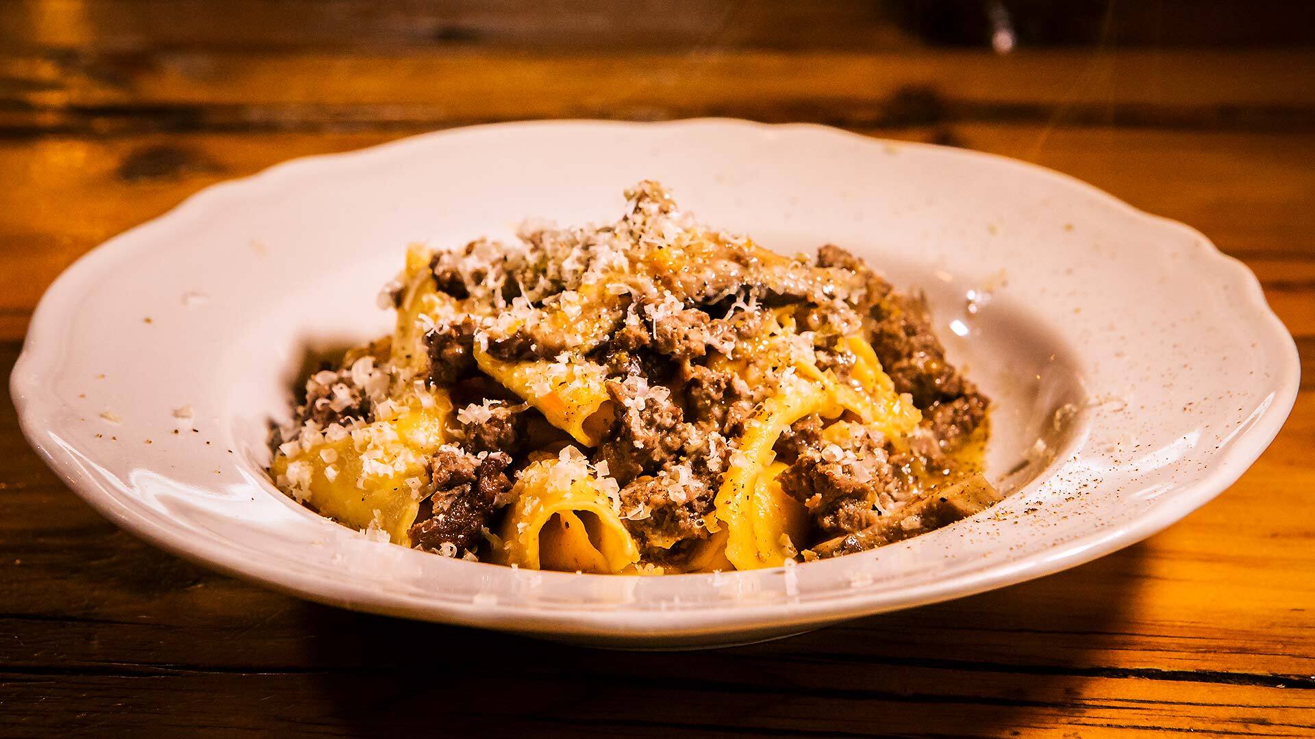 『neo』：「パッパルデッレ 鹿としいたけのラグーソース」￥2,200