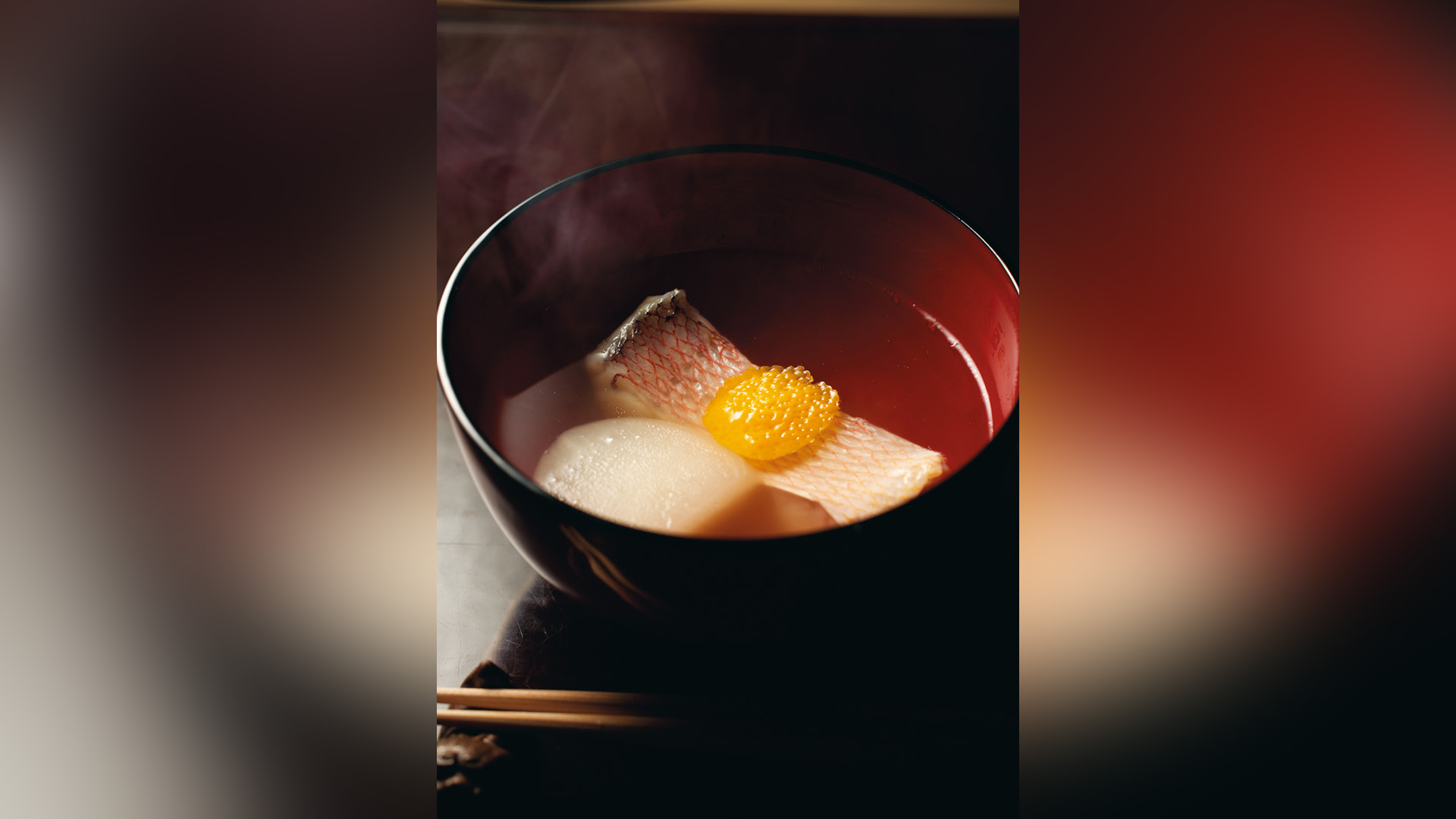 『御料理 辻』：「甘鯛の酒蒸しと千葉県産の朝採れ蕪」￥36,300コースの一例