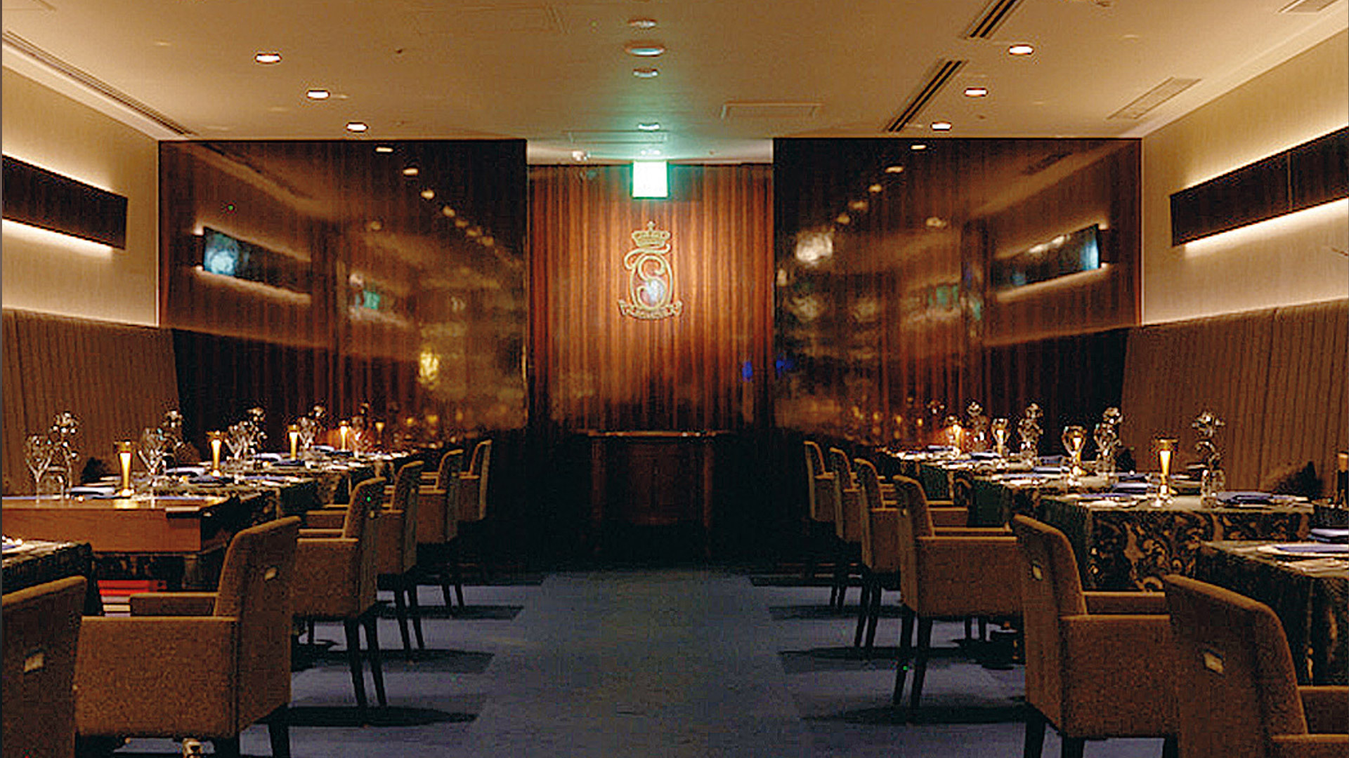『SALONE2007』：店内