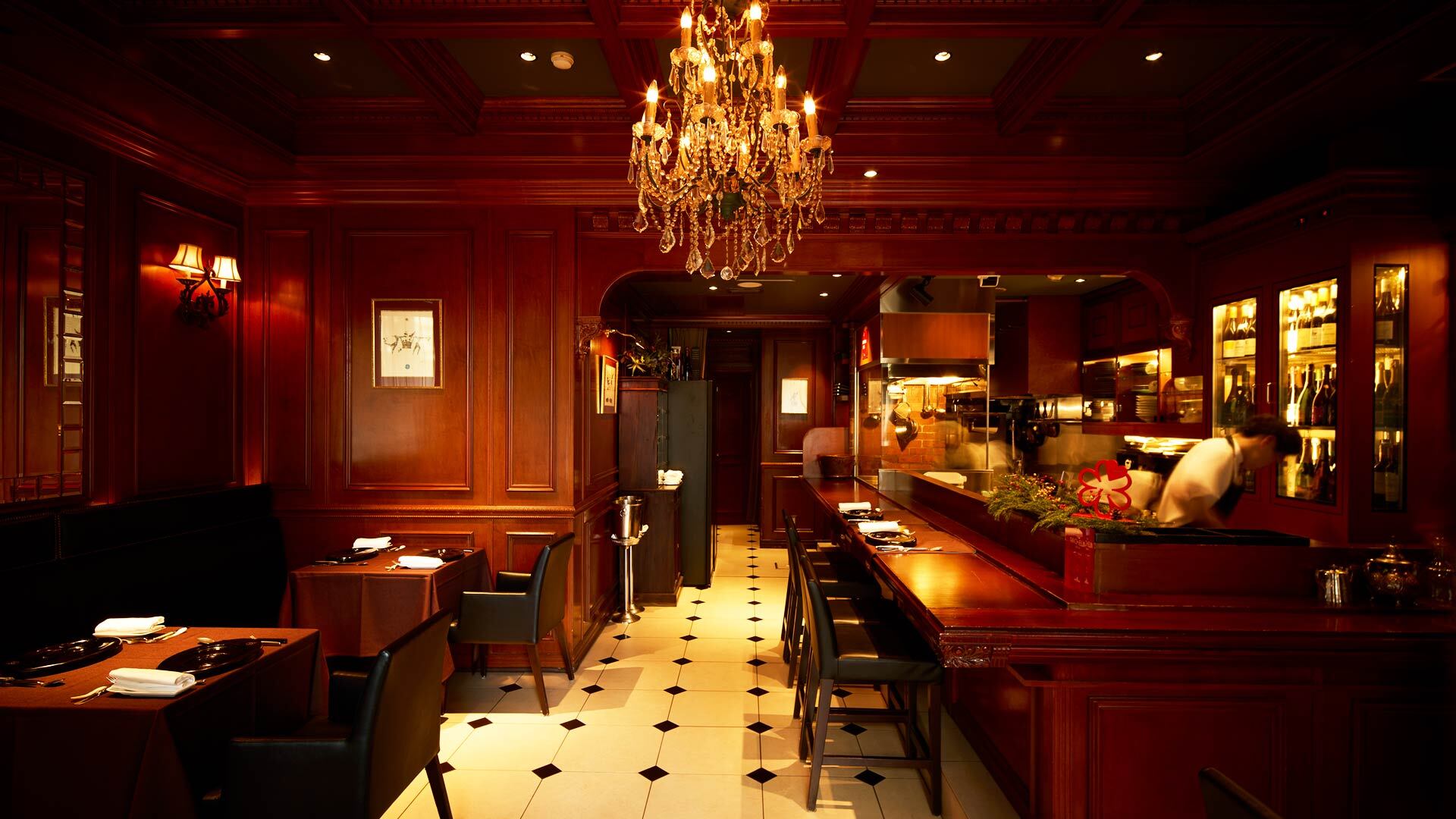 『レストラン マノワ』：店内