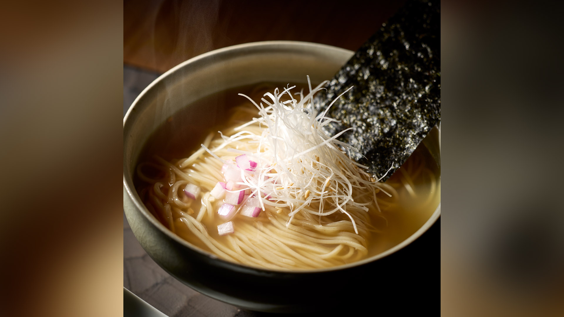 『とり茶太郎』：おまかせコースより「ラーメン」