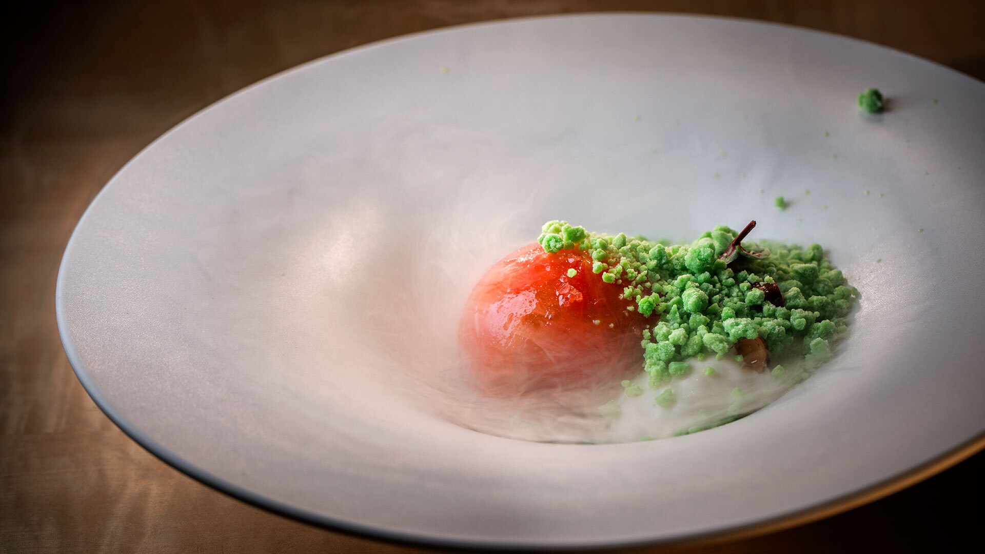 『ESPRIT C. KEI GINZA』：「静岡県産アメーラトマトのサラダ アーモンドミルクとバジル」￥1,900