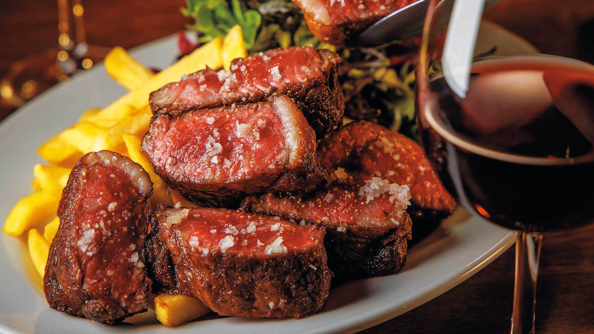 『ラミティエ』：「国産牛のロース ステークフリット」￥4,800