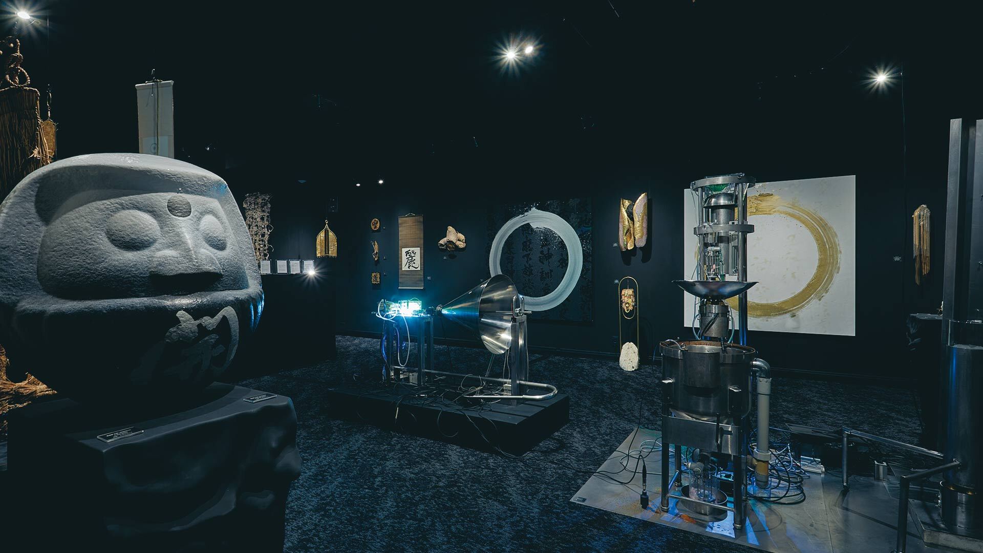 『81』：2階ギャラリー