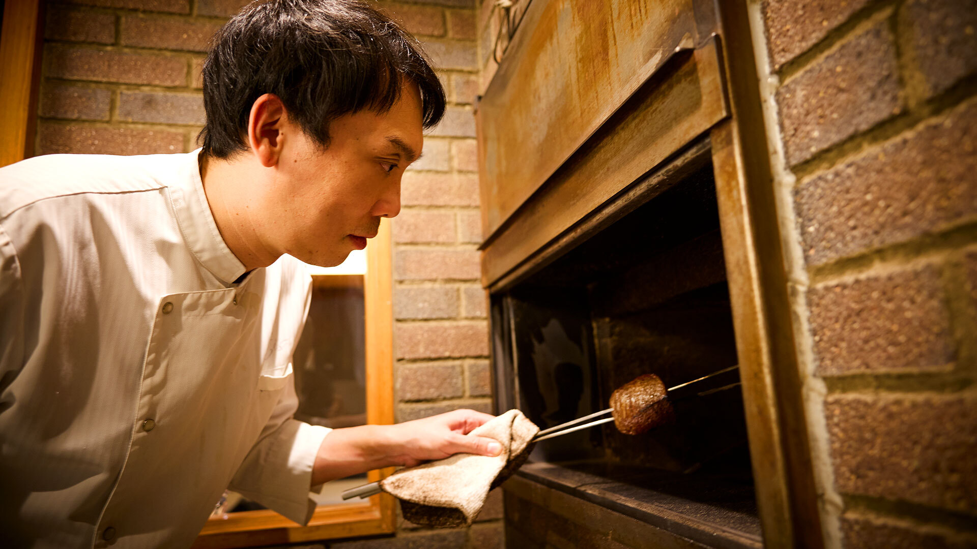 『Steak Dining Vitis』：オーナーシェフの結城壮平さん