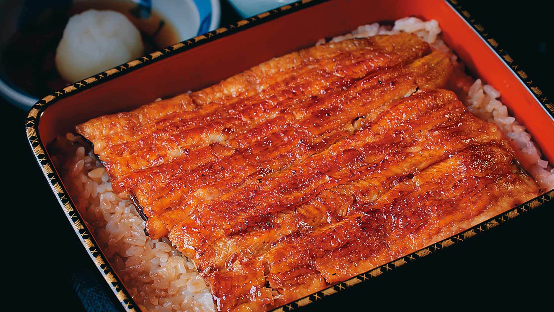 『五代目野田岩 麻布飯倉本店』：写真は「鰻重（山吹）」￥5,500