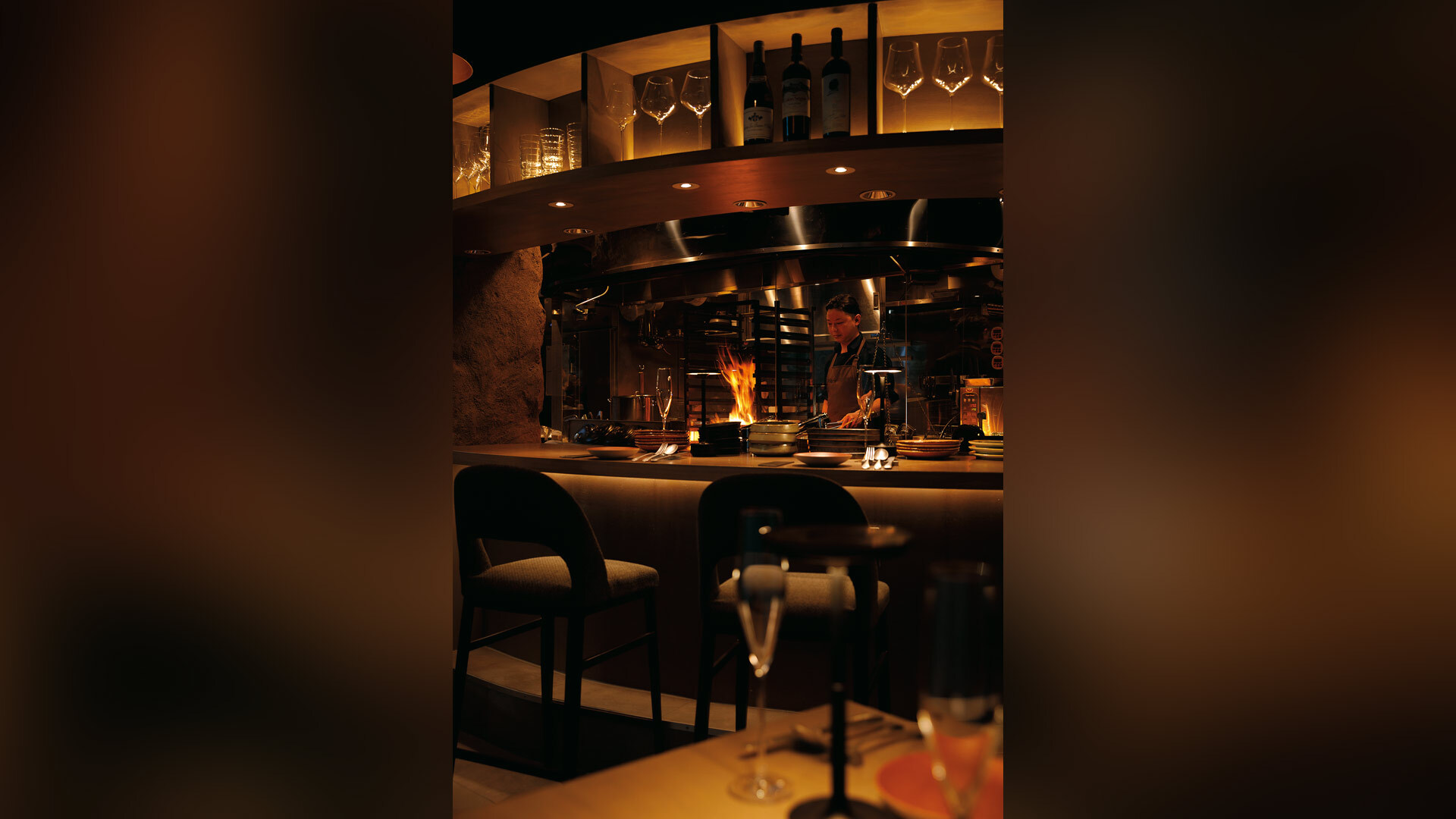 『TORCH（トーチ）』：店内