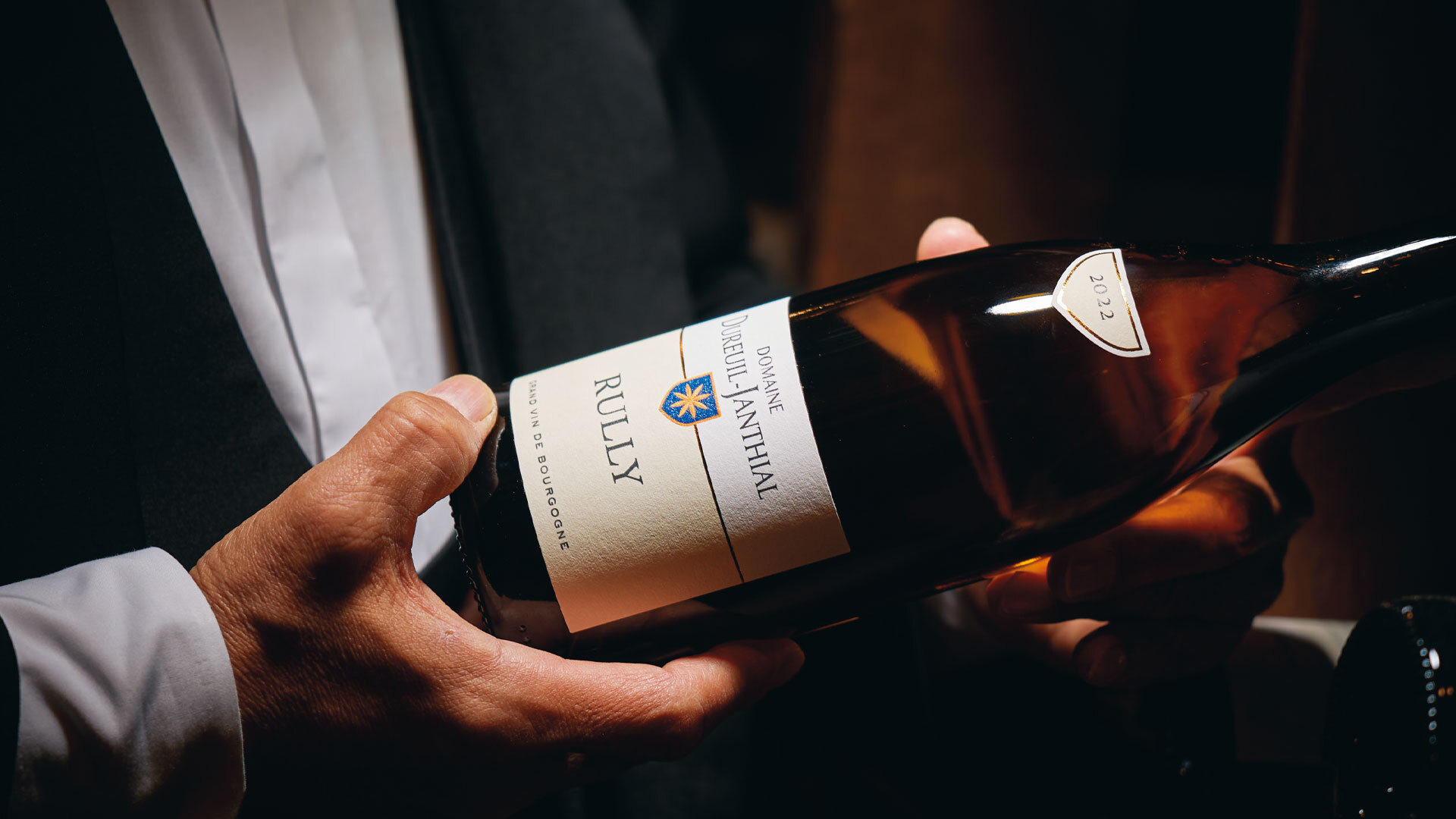 『アピシウス』：「ドメーヌ ディルイユ ジャンティアル リュリー ブラン 2022」ボトル\22,000