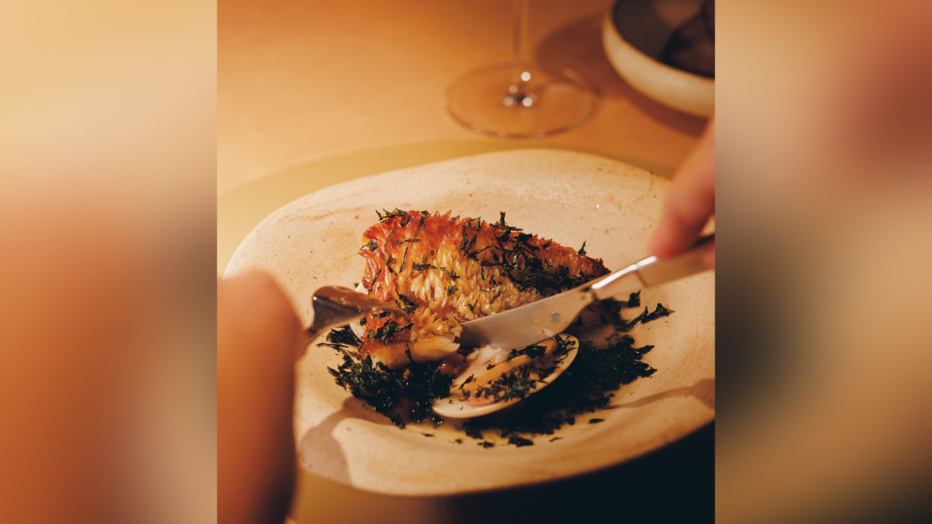 『古澤亭』：「甘鯛のうろこ焼き 地蛤と有明海苔の軽いスープ仕立て」￥4,800
