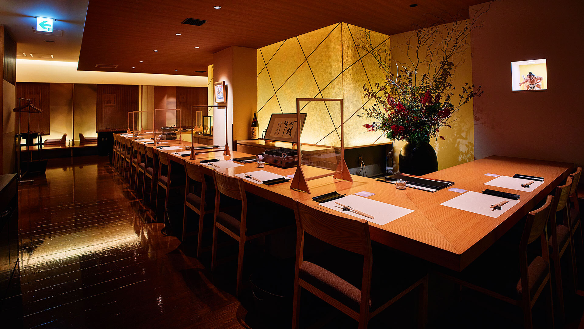 『心・技・体 うるふ』：店内