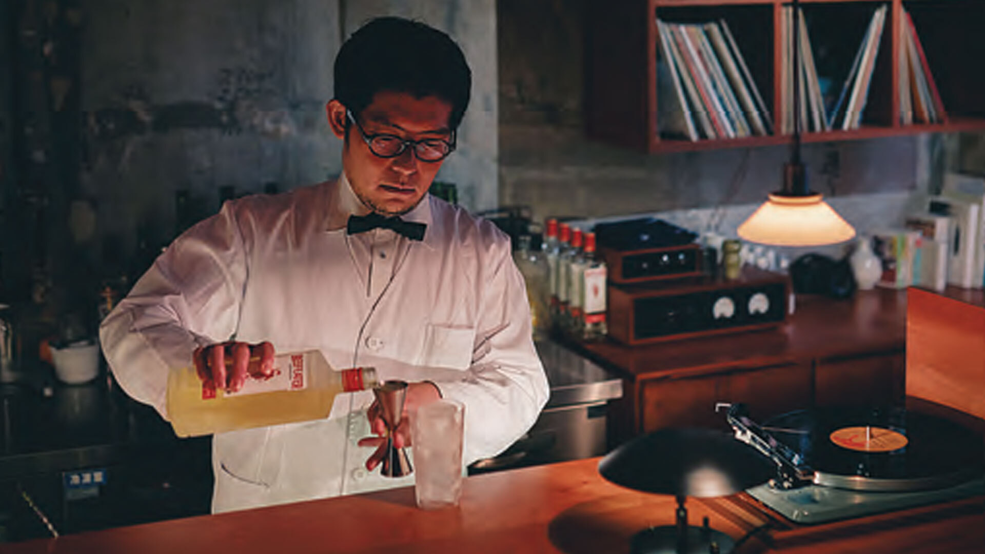 『日 酒場』：料理長・西田憲哉さん