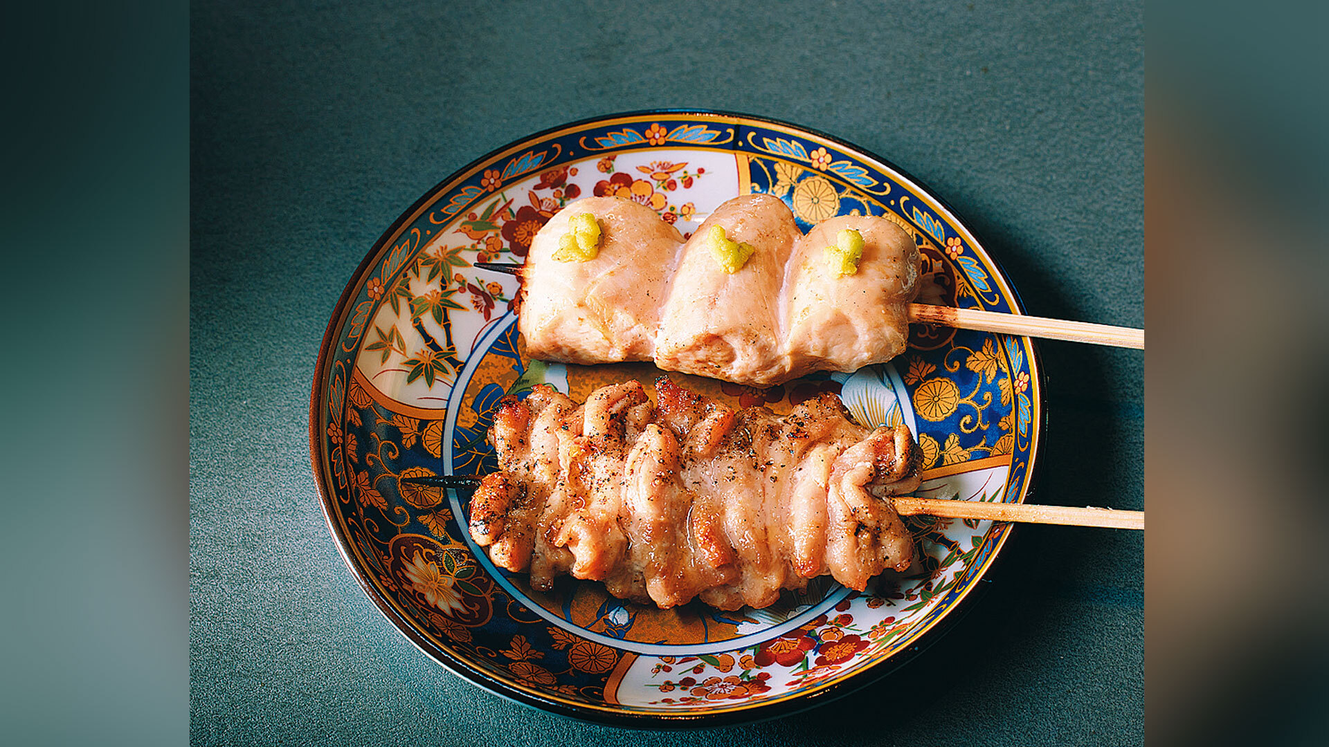 『芝浦とりまち』：上から「ささみ」￥350、「せせり」￥380