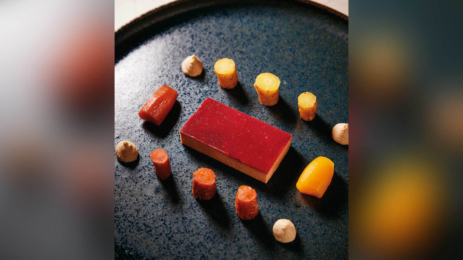 『Caveau SenTir par Shinya Tasaki（カヴォ・サンティール・パー・シンヤ・タサキ）』：ジビエ料理のワインペアリングコース￥38,500より「田園」