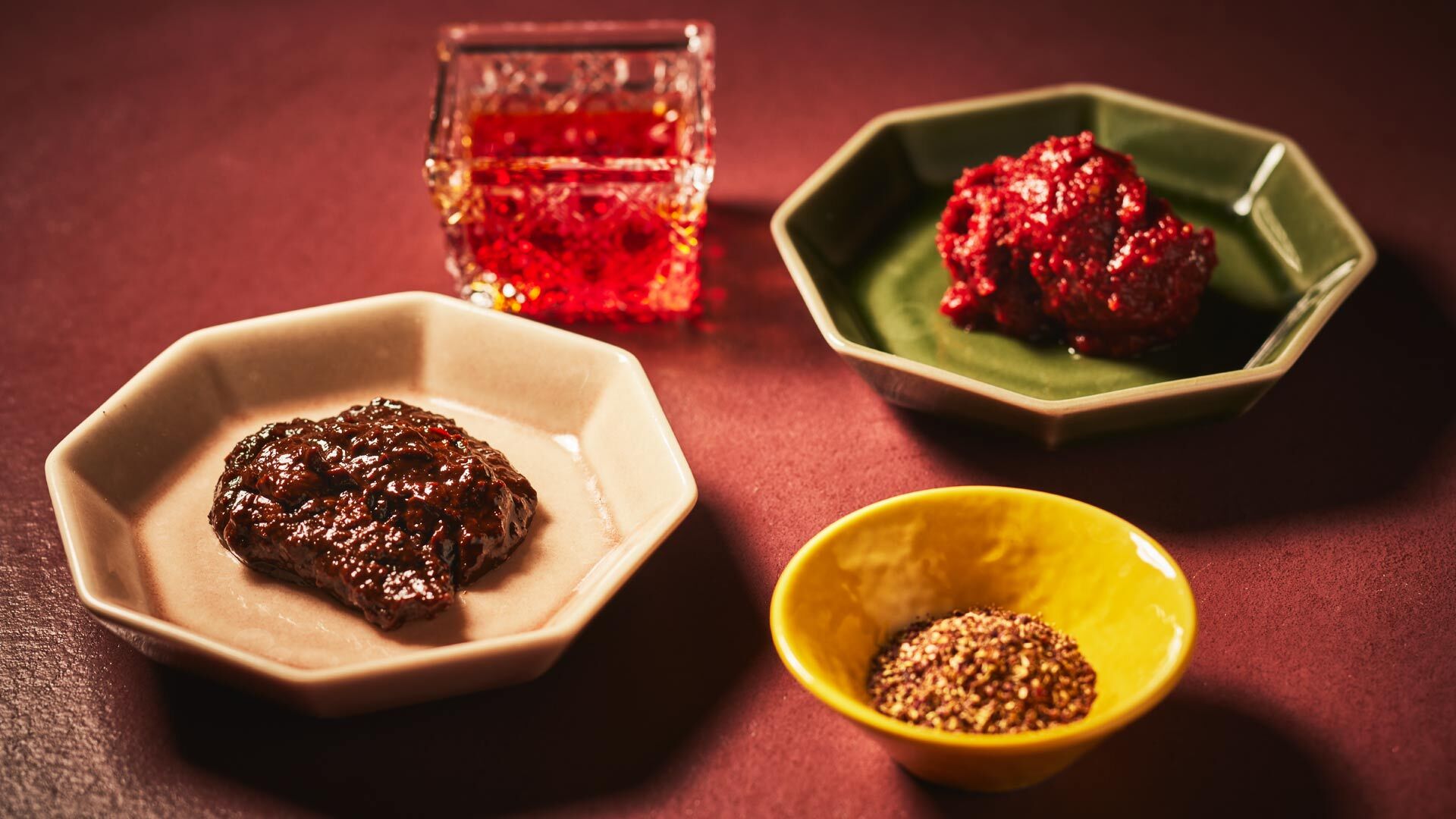 『中華Aoki 中目黒』：使用するスパイスの一例