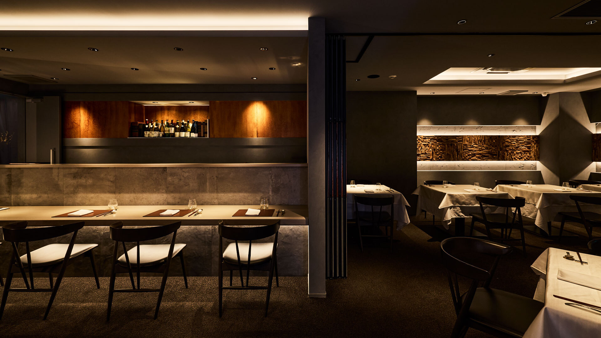 『Amber Trip』：店内