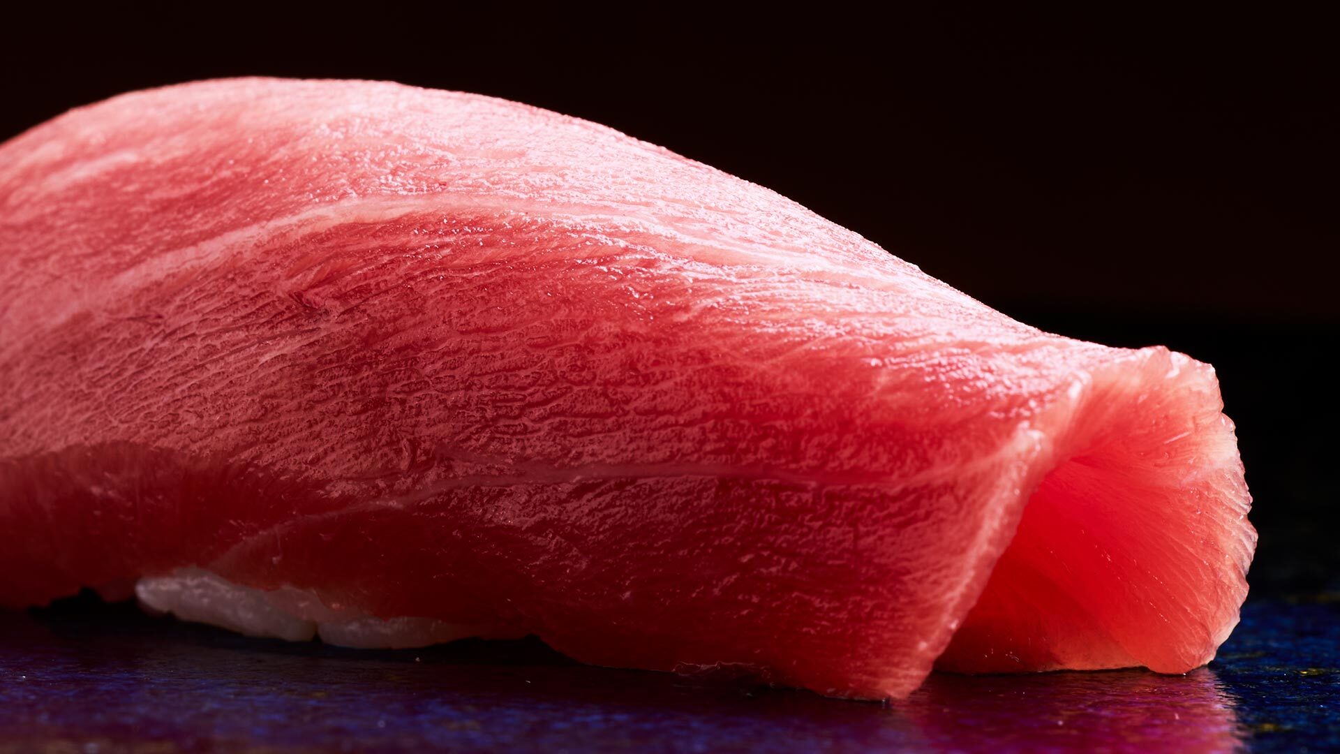 『鮨さいとう 麻布台』；滑らかにとろける「中トロ」